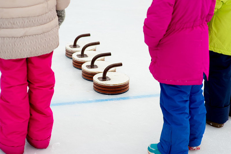 MK体育冬奥会冰壶项目：中国队加时6-8惜败挪威虽败犹荣展现坚强斗志(图1)