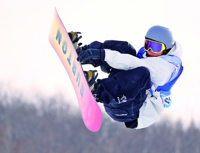 MK体育集团藏青蓝守护千年冰湖赶羊当传统牧歌遇上现代守护科技赋能如何重塑边疆生态新图景？