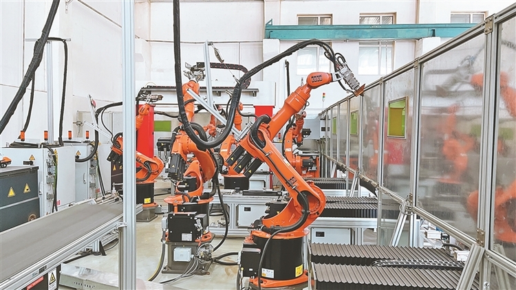 廉洁教育展厅如履薄冰投影互动产品介绍易传诚自研赋能清廉教育-易传诚(图1)